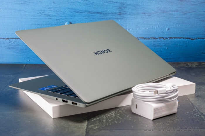 Đánh giá Honor MagicBook Art 14 2025: Ultrabook siêu mỏng nhẹ, rẻ hơn MacBook Air cả chục triệu
